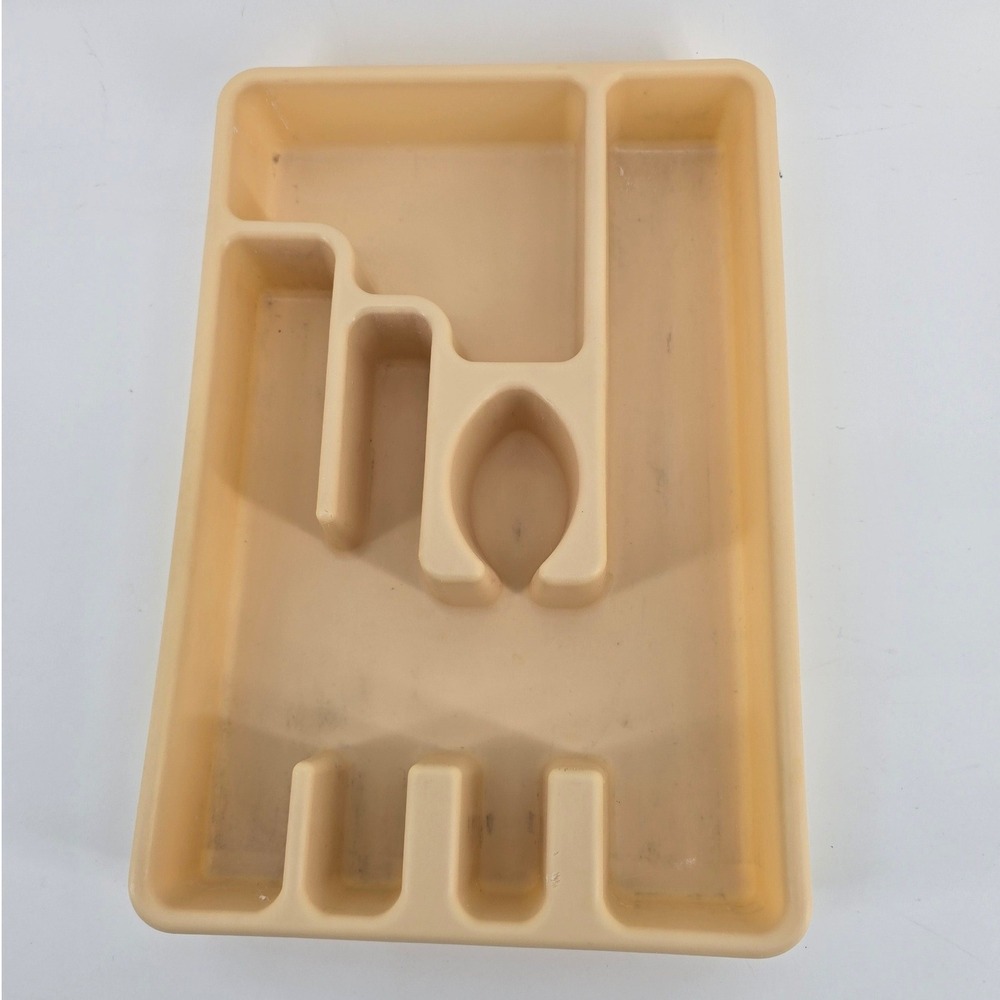 Rubbermaid 2921 Silverware Tray 13.5x9.5 Almond Tan 5 Slot Organizer
